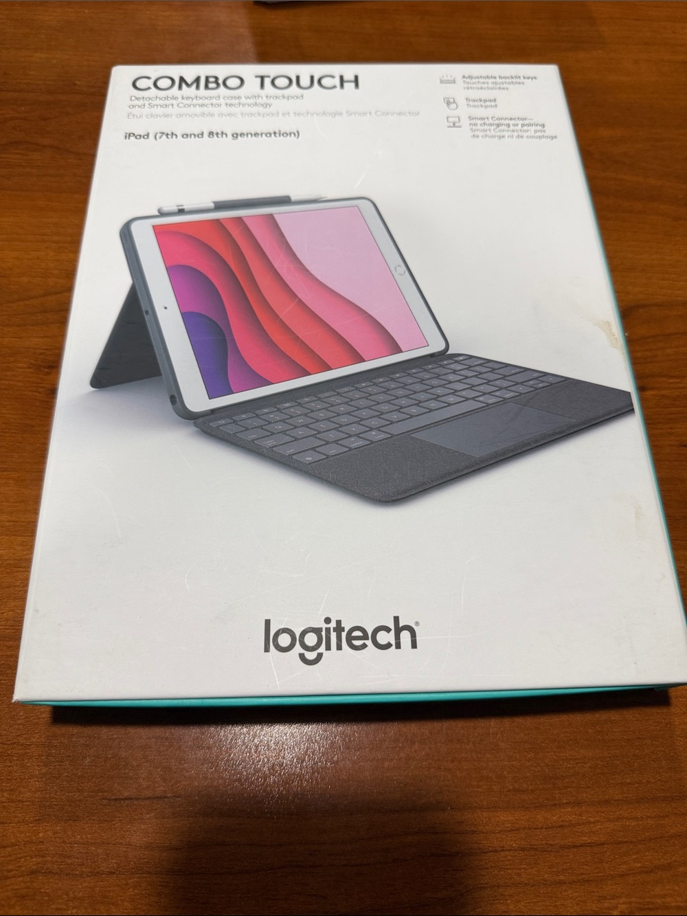 Logitech Combo Touch Keyboard Case for iPad (7th/8th Gen) in Dark Gray